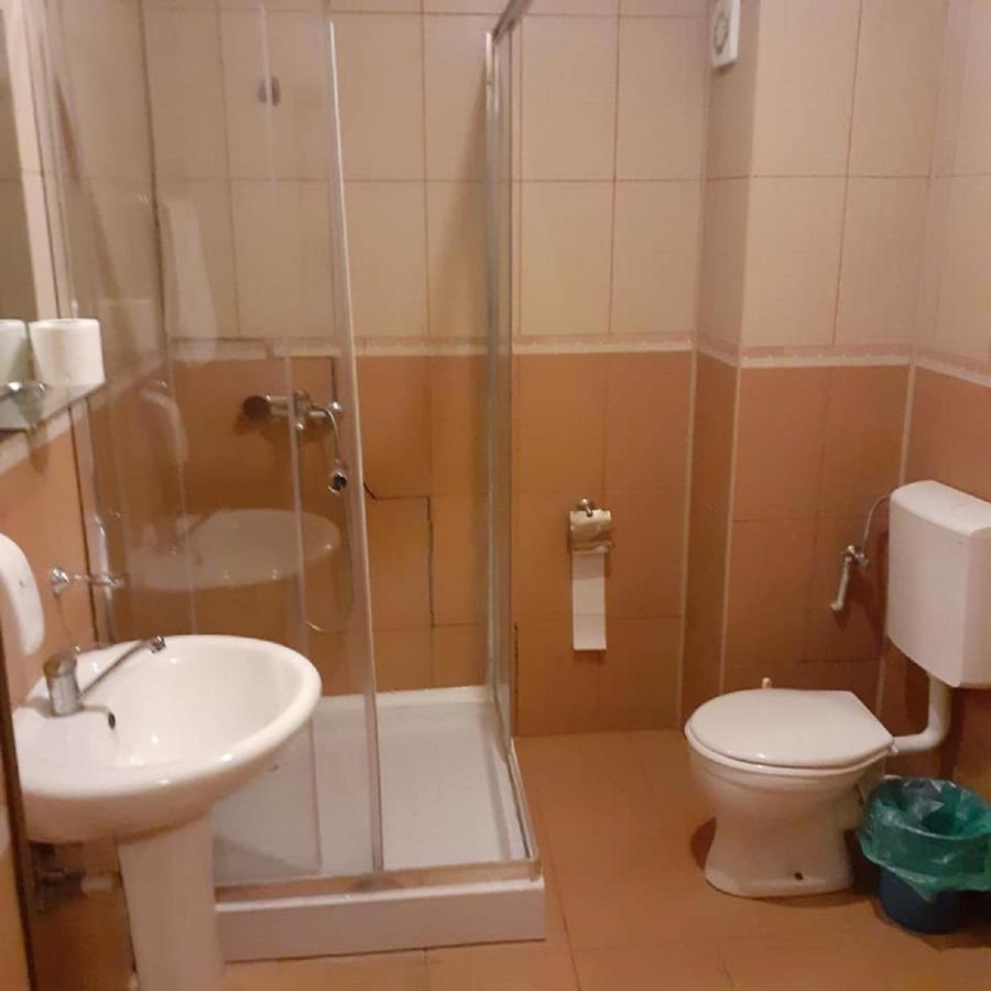 Hotel Lexus - Fost Cosmin Arad Zewnętrze zdjęcie